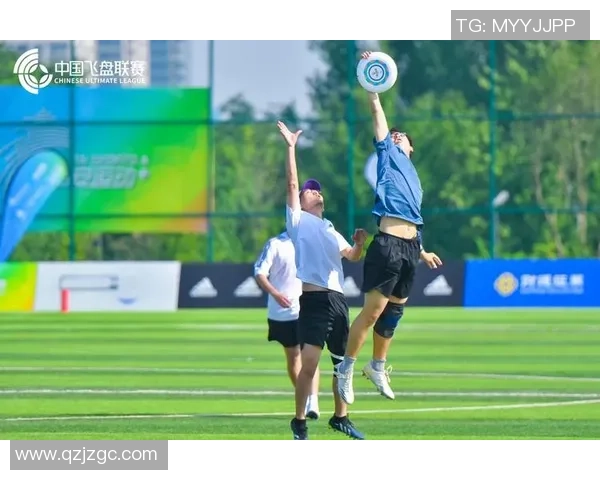 飞盘战术解析：西安飞盘队如何运用防反策略制胜比赛